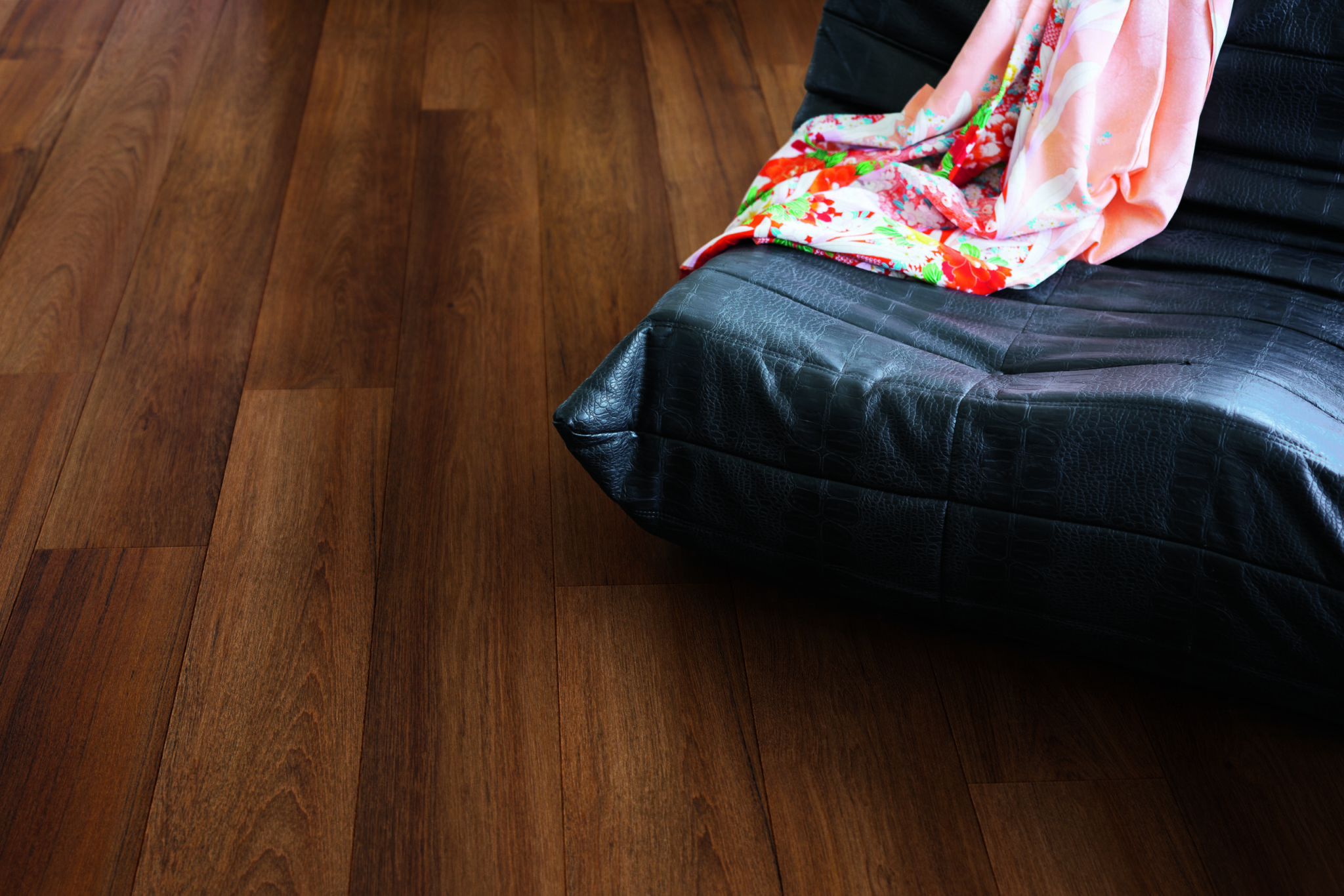 Red Clay Teak - Image 3