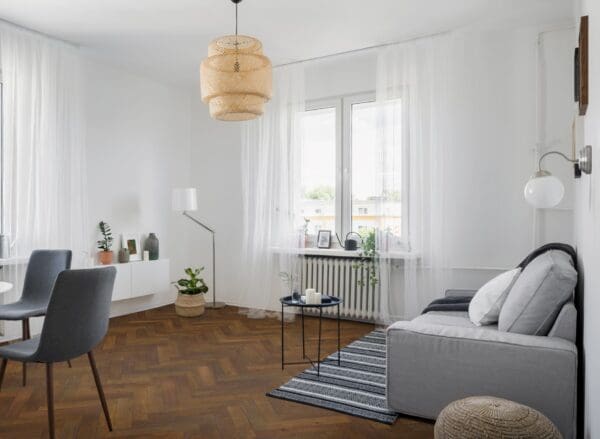 Double Smoked & Brushed Oak Herringbone - Image 2
