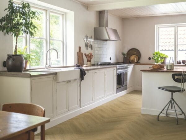 Beige Norwegian - Image 2