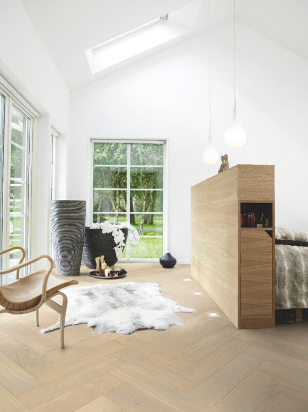 Light Herringbone Oak - Image 3